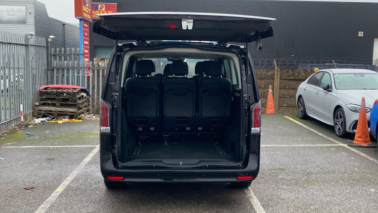 Mercedes-Benz Vito Tourer L3 Diesel Rwd 116 CDI Select 9-Seater 9G-Tronic